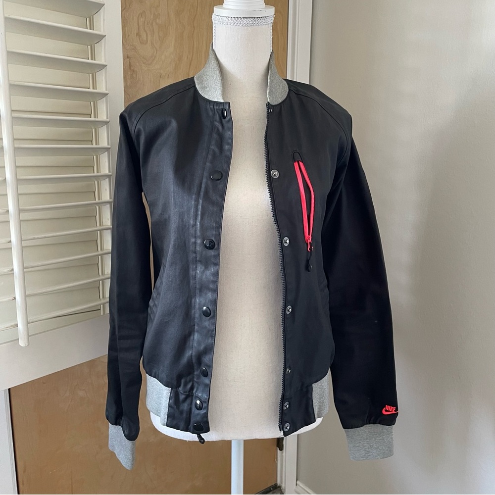 Nike black shell jacket